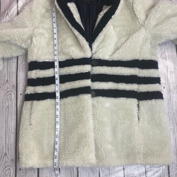 J Crew Faux Fur Teddy Coat - Picture 10 of 13